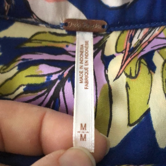 Free People Floral Print Split-Hem Blouse - Picture 6 of 8